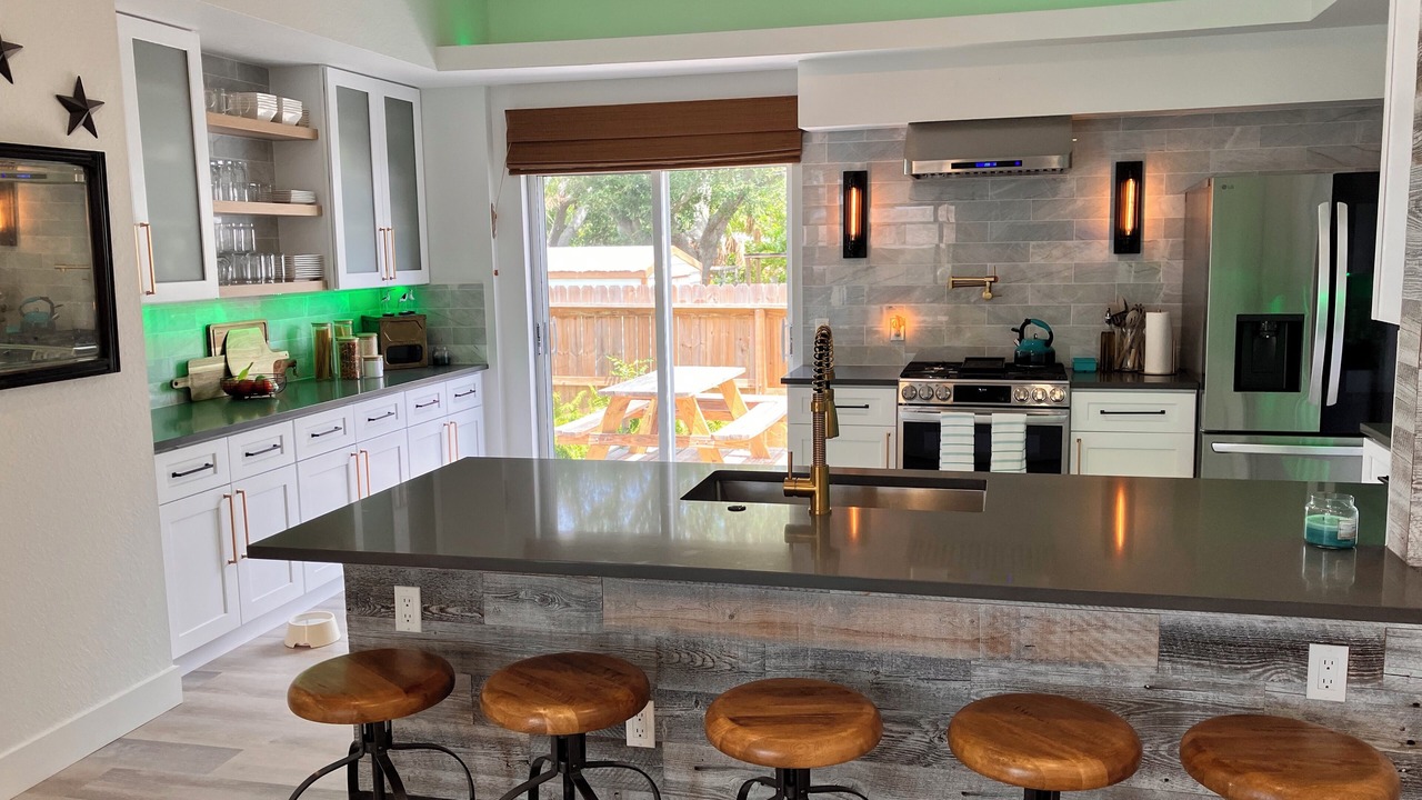 Photo of Kitchen in Bay Harbor Estates