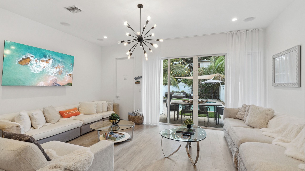 Photo of Livingroom in Coral Way