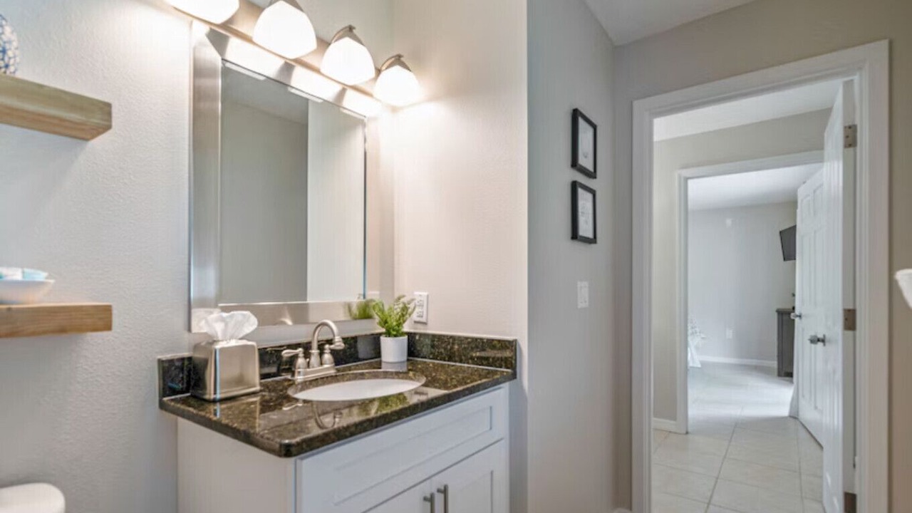 Photo of Bathroom in Indian Beach Sapphire Shores