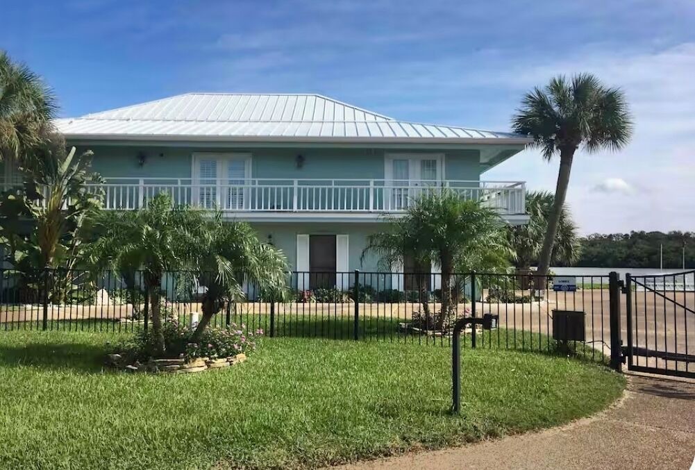 Photo of Outdoor in Largo