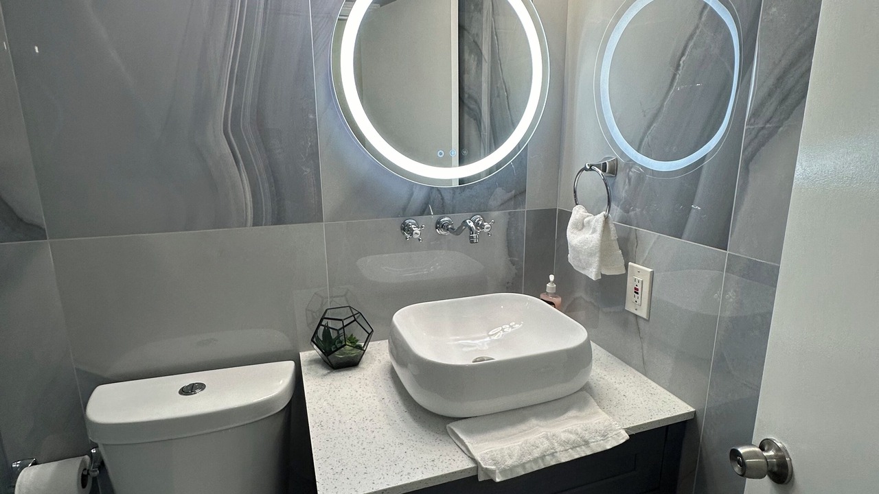 Photo of Bathroom in Hunt Club