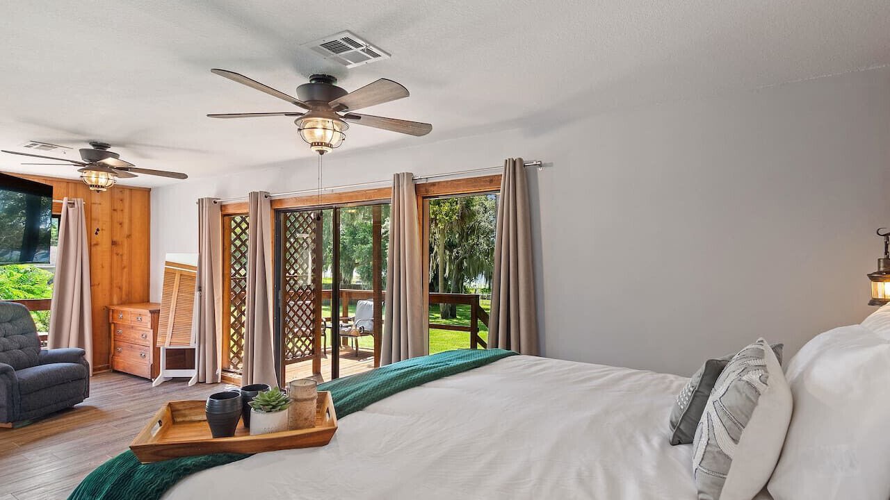 Photo of Bedroom in Winter Haven