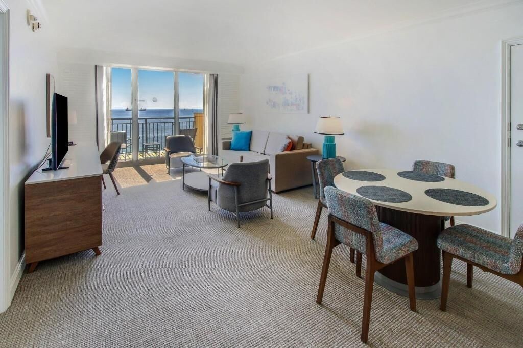 Photo of Livingroom in Central Beach