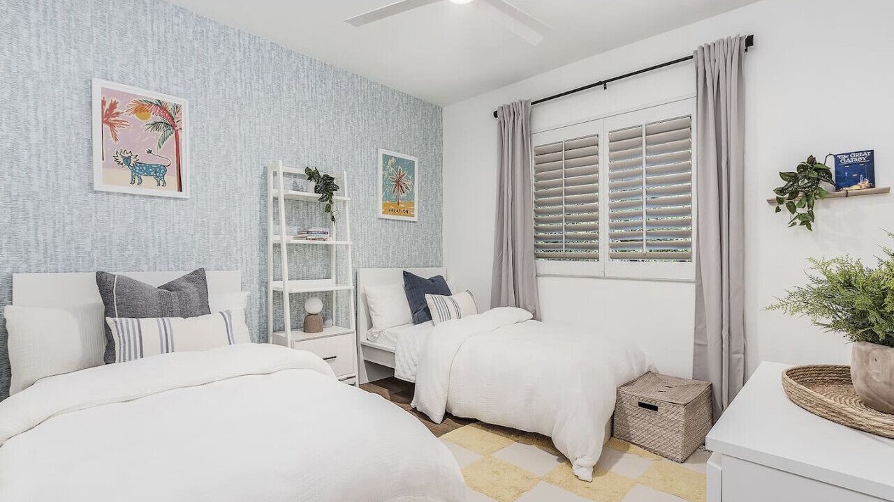 Photo of Bedroom in Naples Park