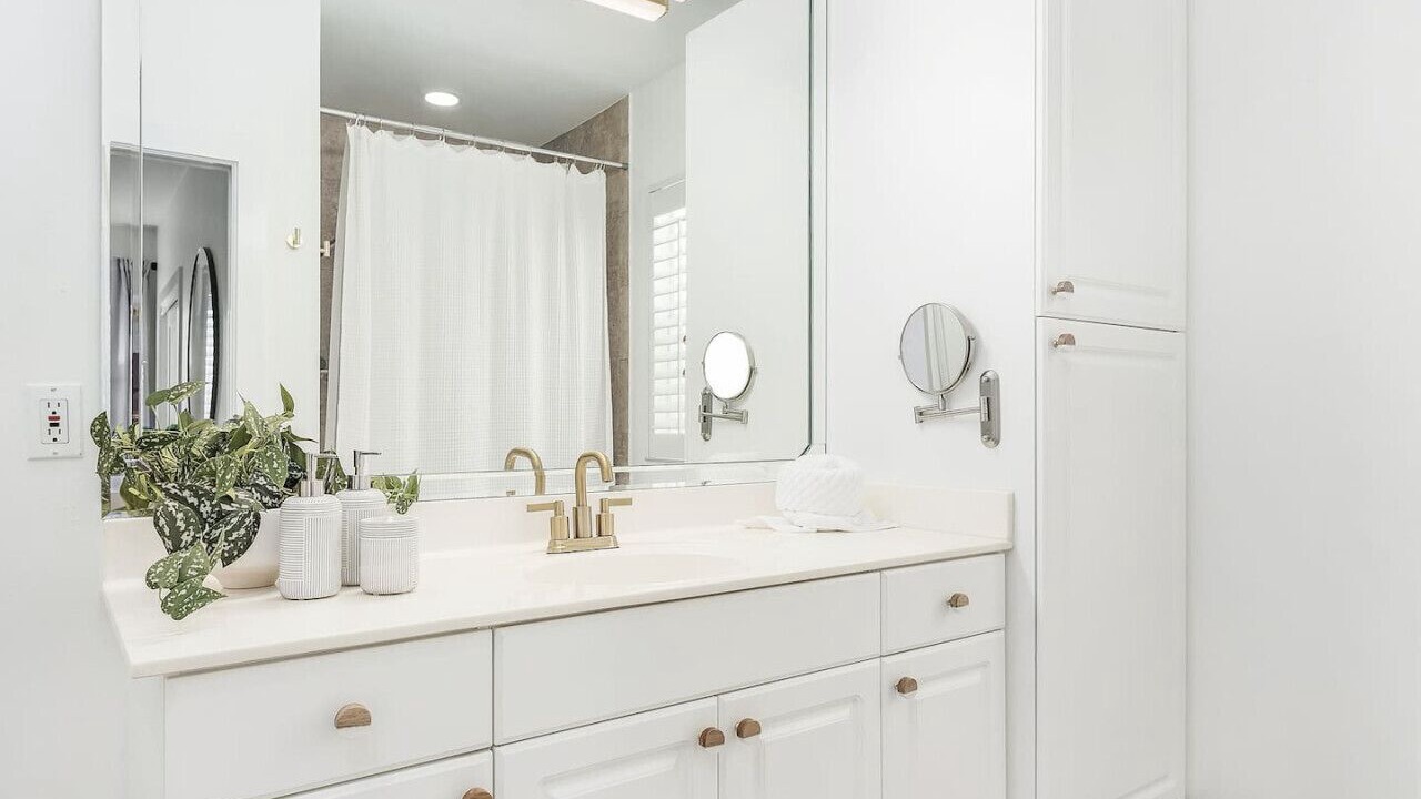 Photo of Bathroom in Naples Park