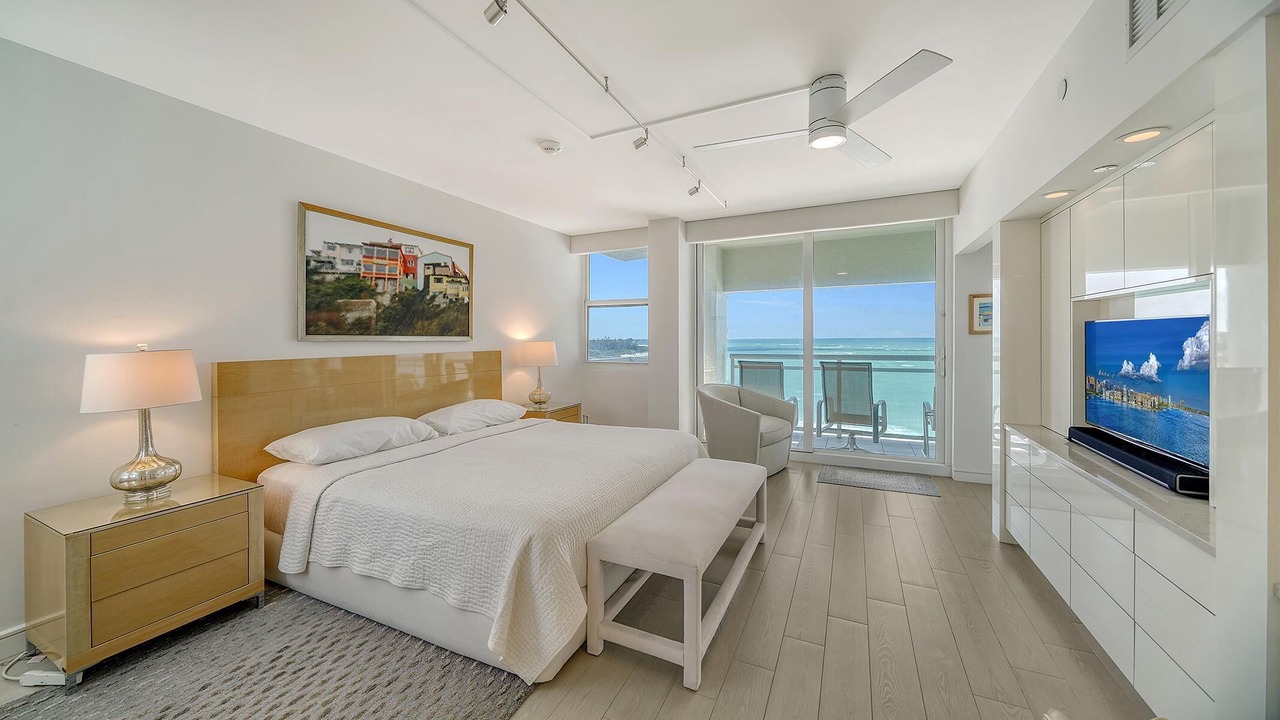 Photo of Bedroom in Sarasota