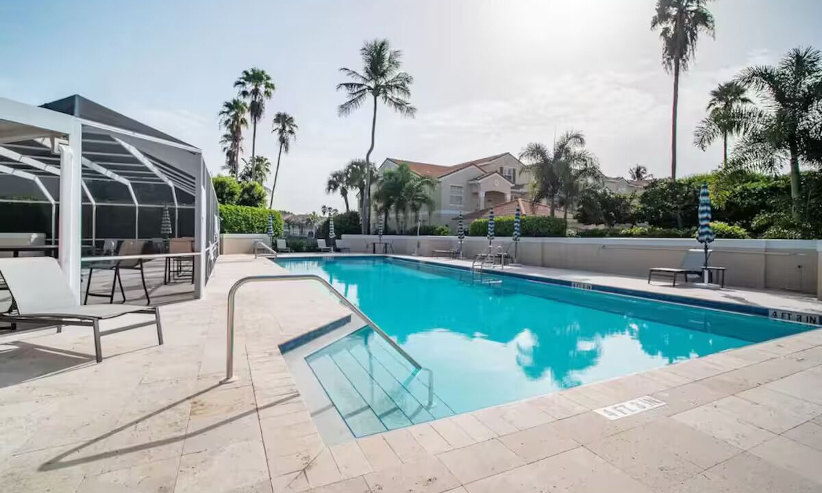 Photo of Outdoor in Pelican Bay