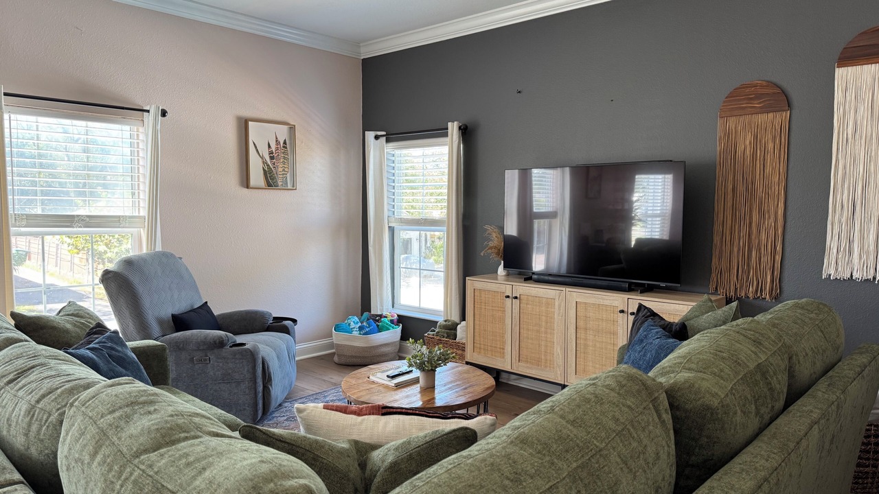 Photo of Livingroom in Crystal Beach
