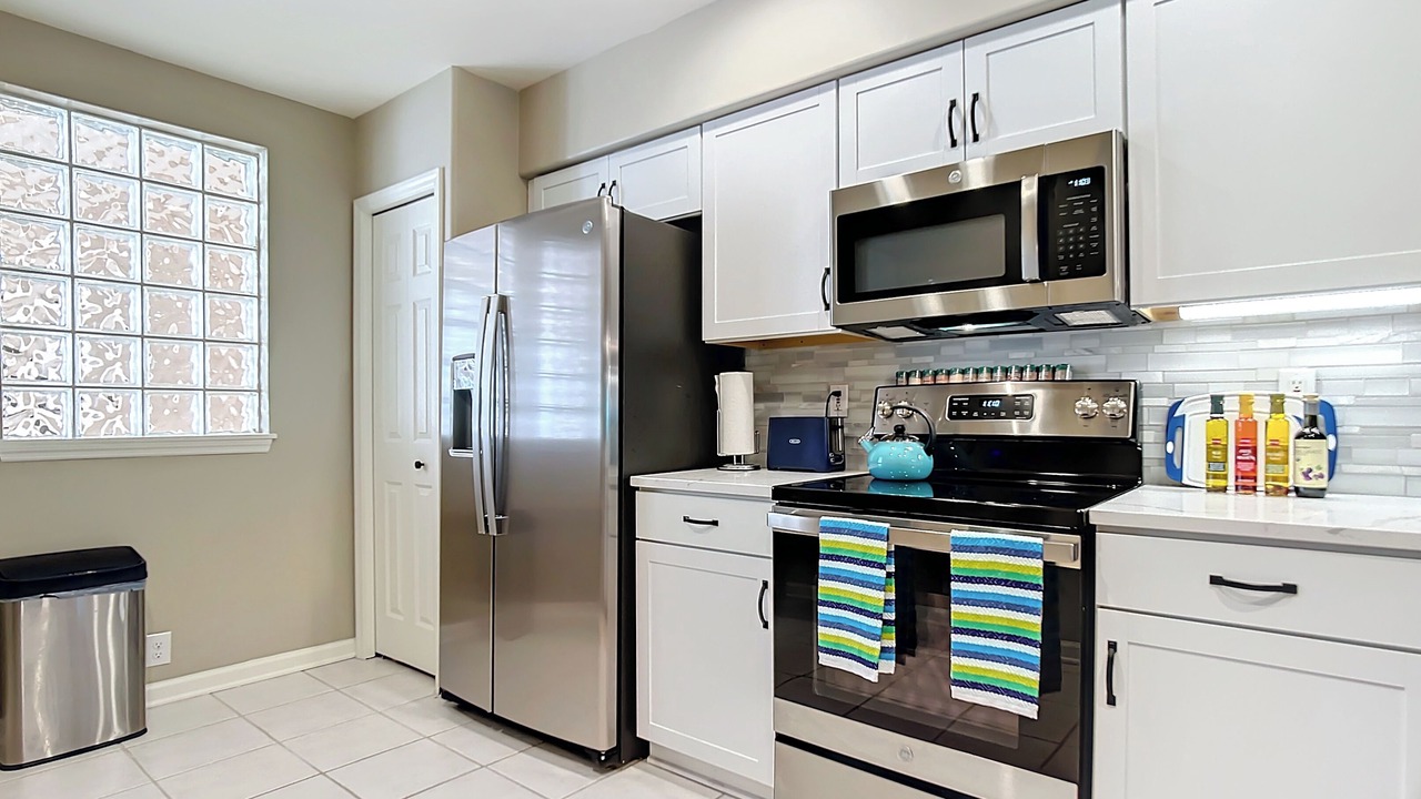 Photo of Kitchen in Tropical Cove