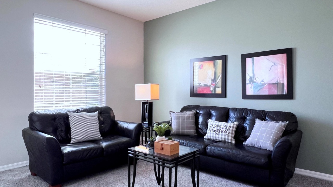 Photo of Livingroom in Veranda Palms