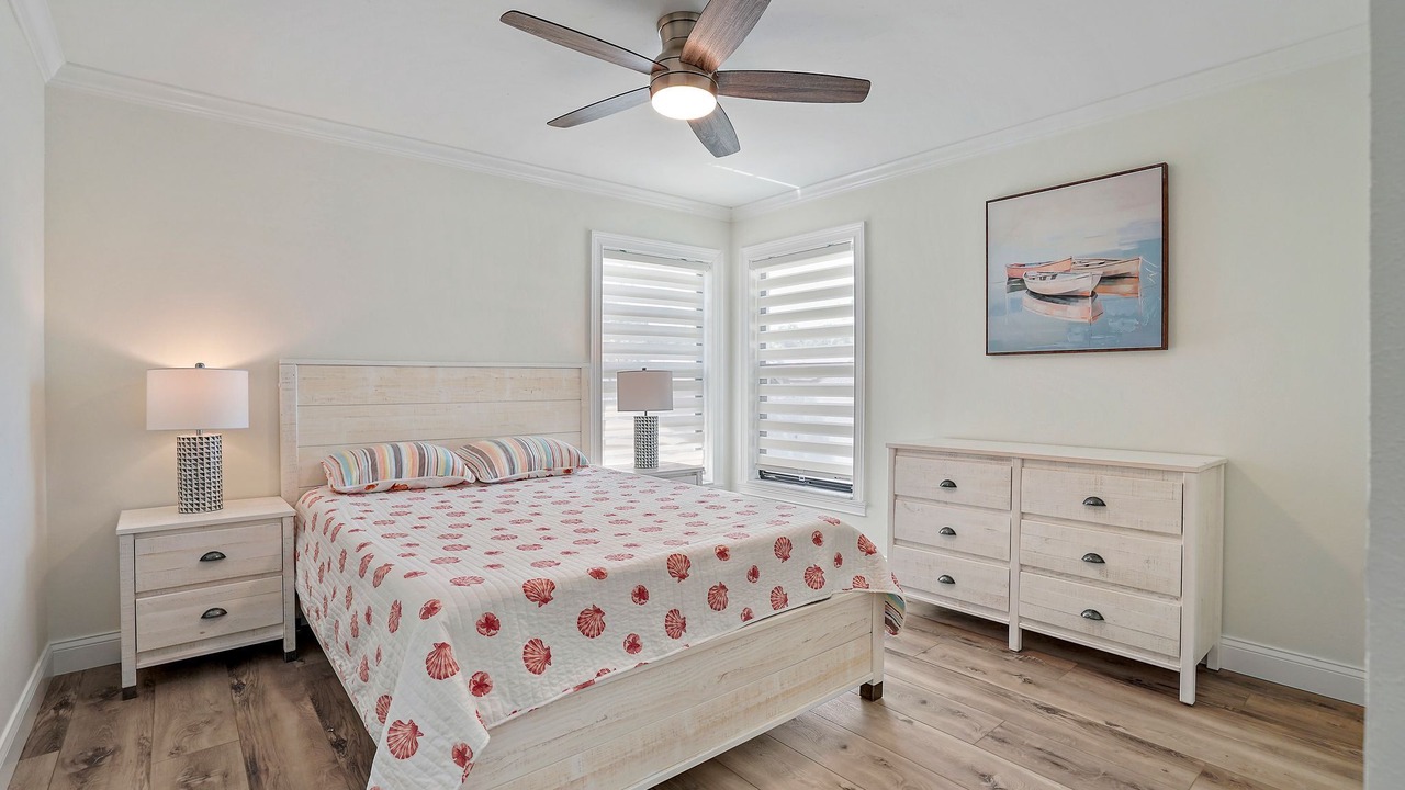Photo of Bedroom in Lake St. George