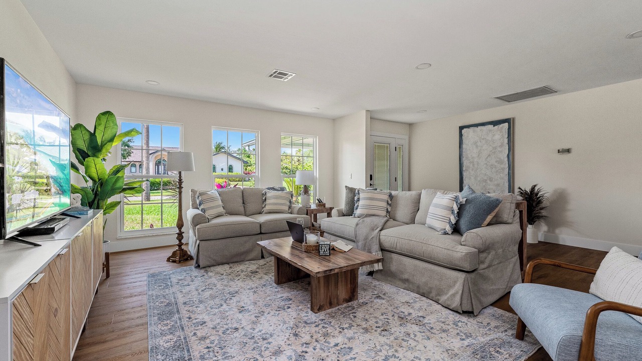 Photo of Livingroom in Catalina Isles