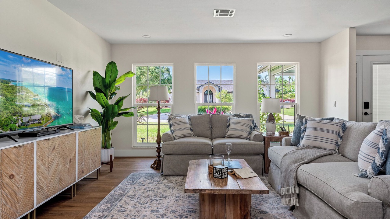 Photo of Livingroom in Catalina Isles