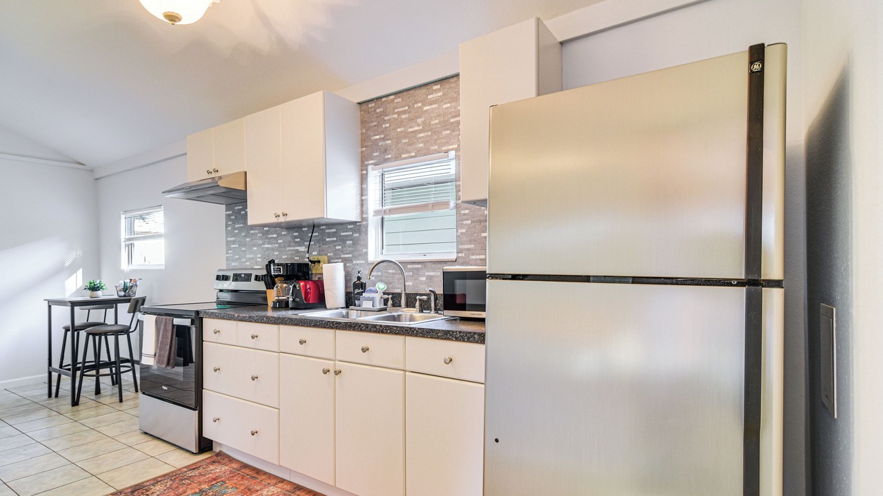 Photo of Kitchen in South Pinellas Community Council