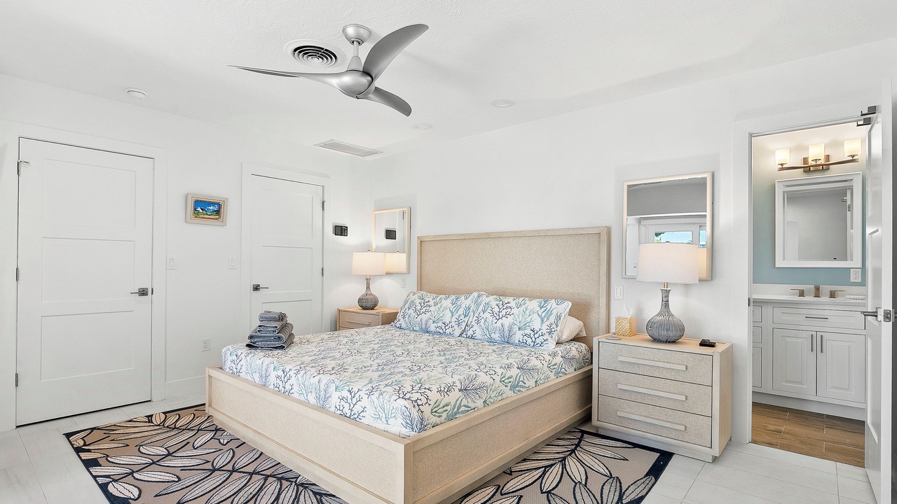 Photo of Bedroom in Saint Armands Key