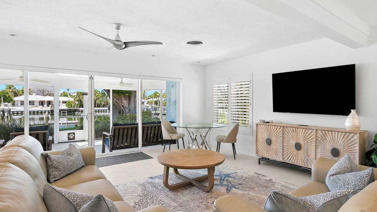 Photo of Livingroom in Saint Armands Key