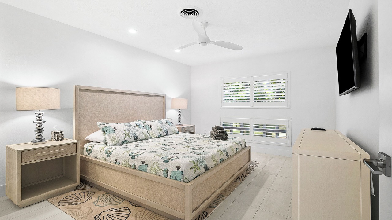 Photo of Bedroom in Saint Armands Key