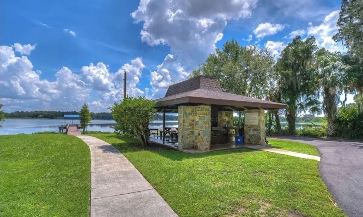 Photo of Outdoor in Brandon