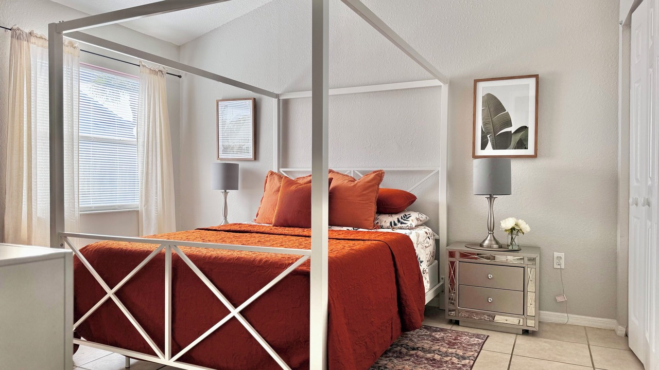 Photo of Bedroom in Florida Ridge