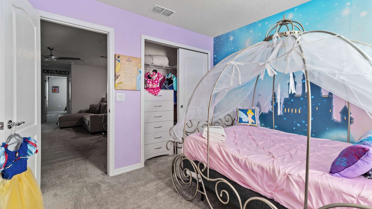 Photo of Bedroom in Loughman