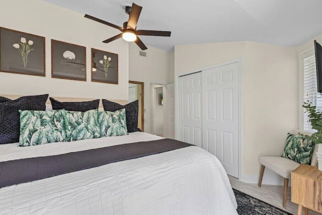 Photo of Bedroom in Iona