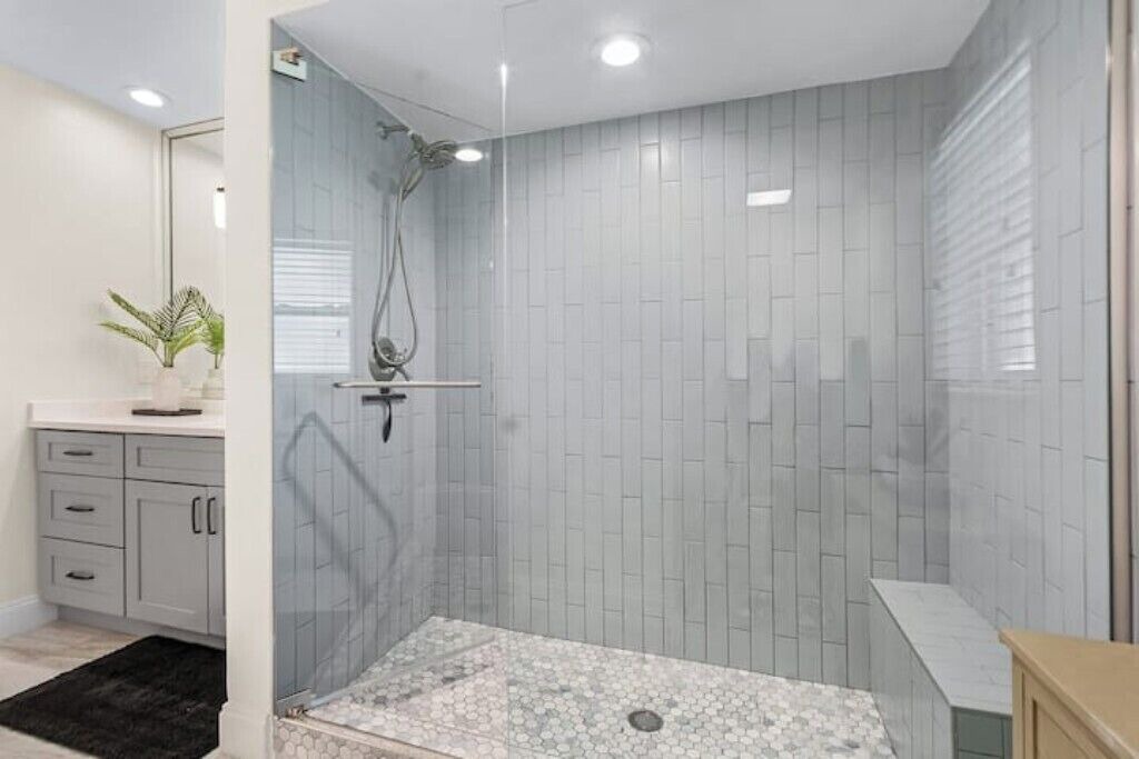 Photo of Bathroom in Iona