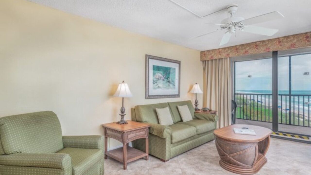 Photo of Livingroom in Hutchinson Island South
