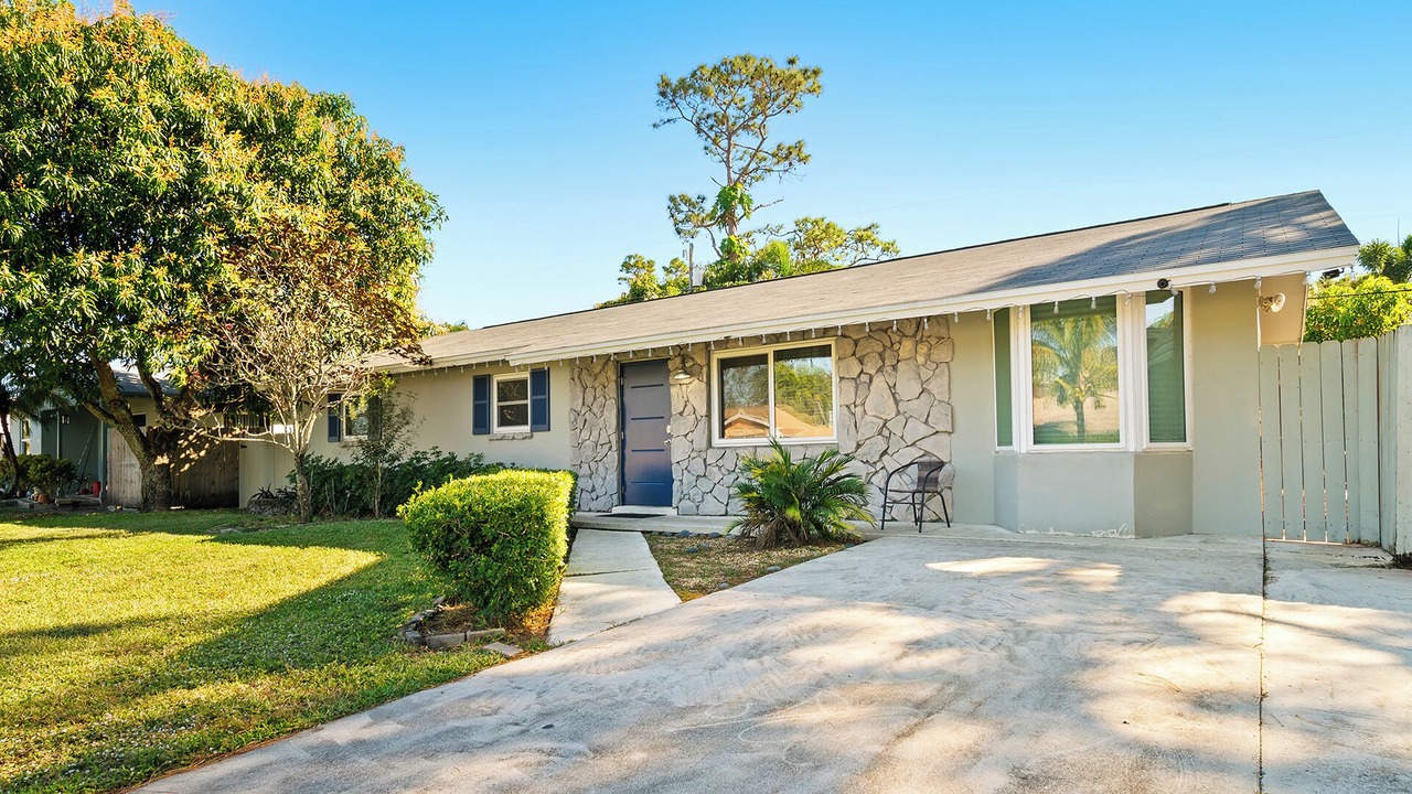 Photo of Outdoor in Boynton Beach