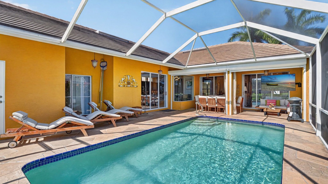 Photo of Outdoor in Central Naples