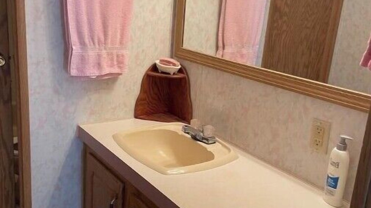 Photo of Bathroom in Moore Haven