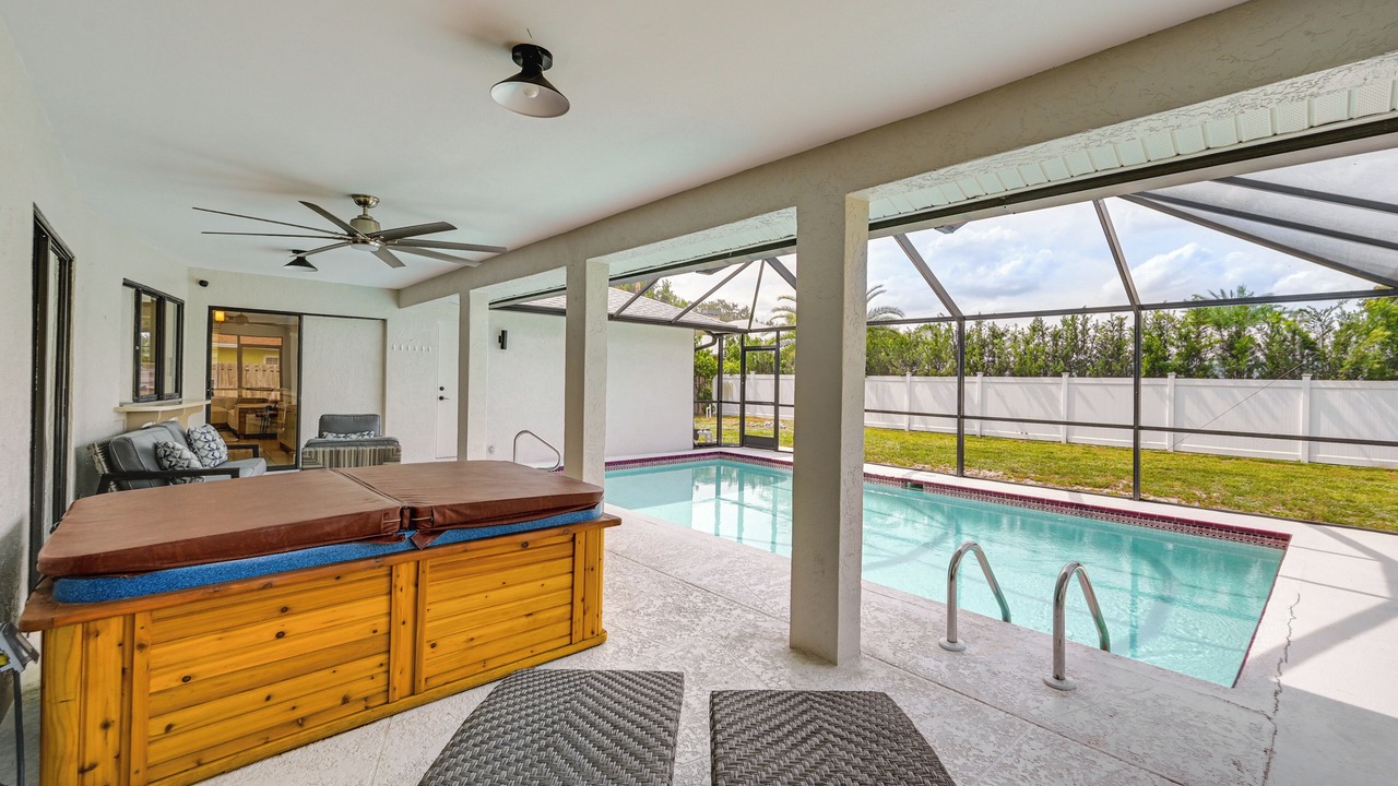 Photo of Outdoor in Palm River Estates