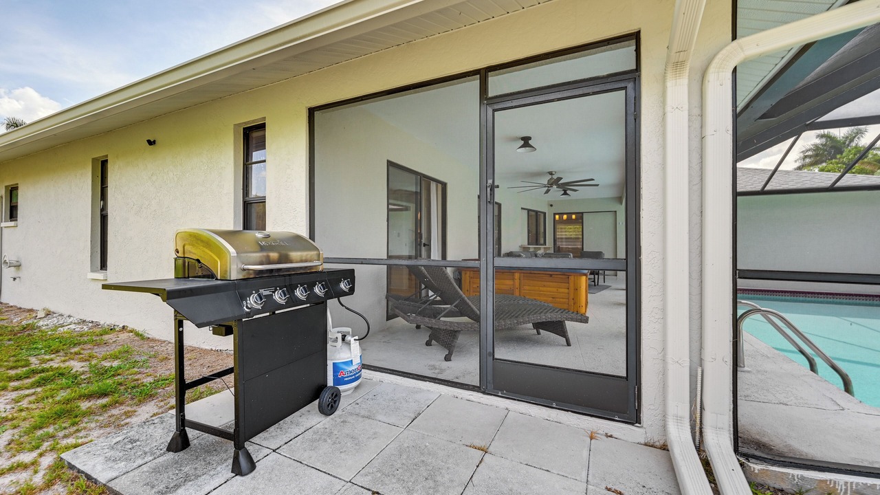 Photo of Outdoor in Palm River Estates