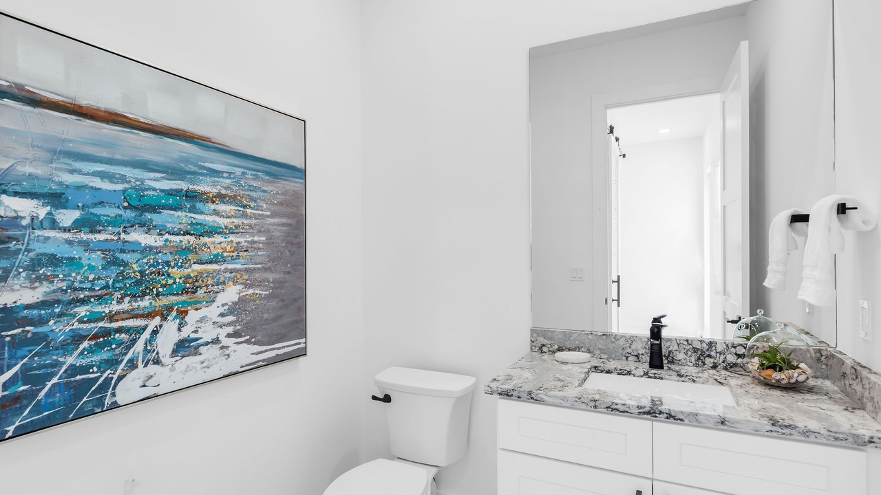 Photo of Bathroom in Marathon