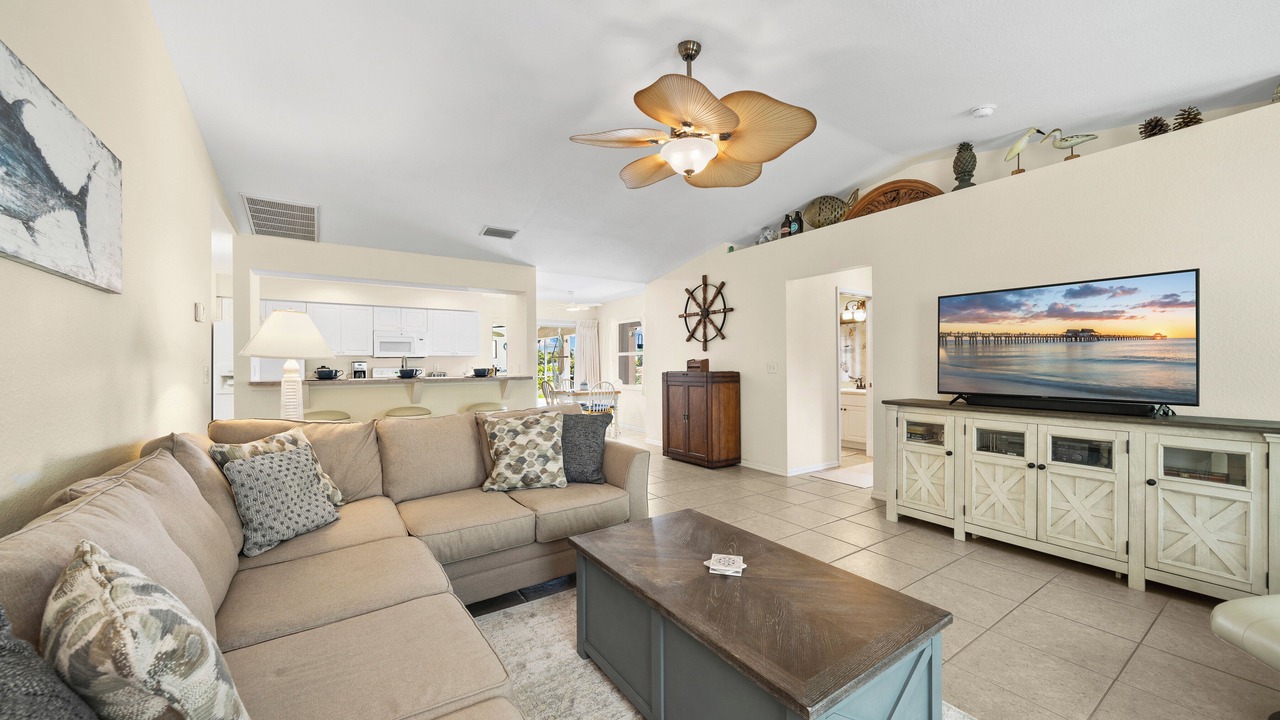 Photo of Livingroom in Fort Myers