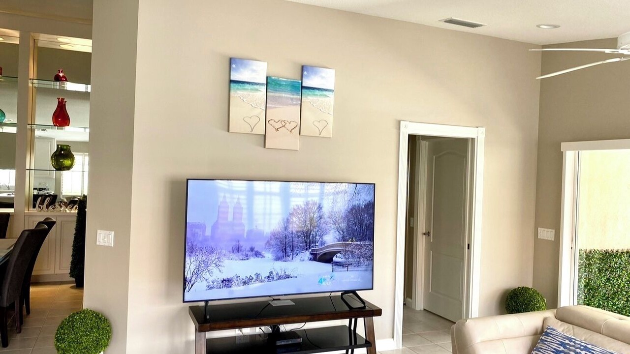 Photo of Livingroom in Village Walk