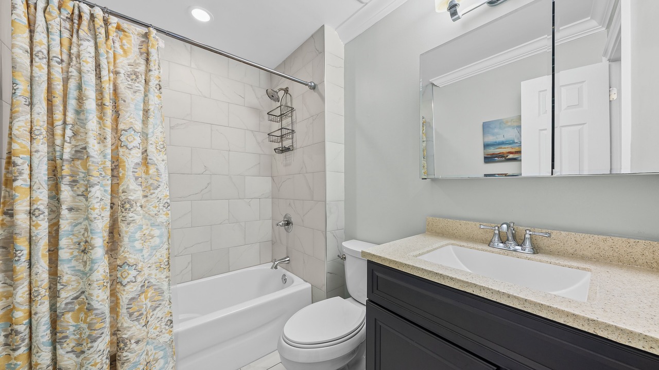 Photo of Bathroom in Naples
