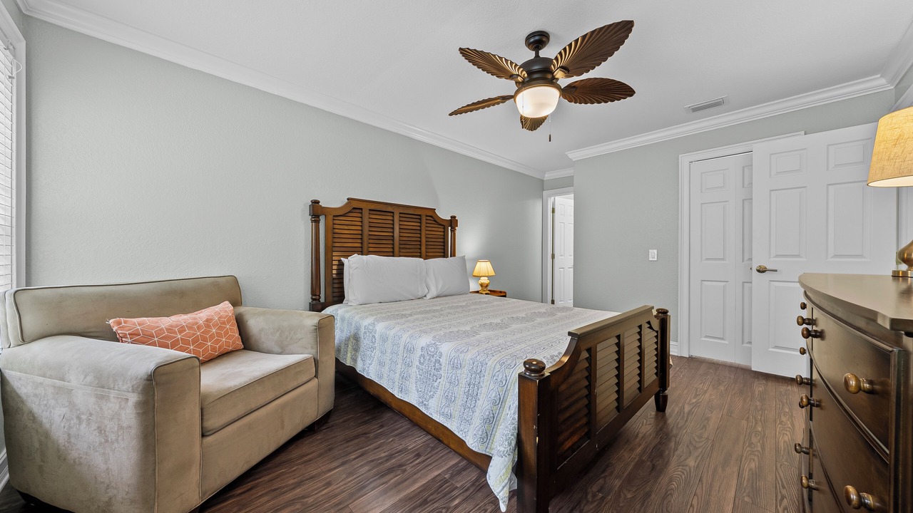 Photo of Bedroom in Naples
