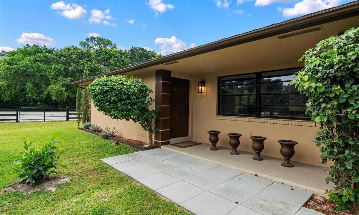 Photo of Outdoor in Loxahatchee Groves