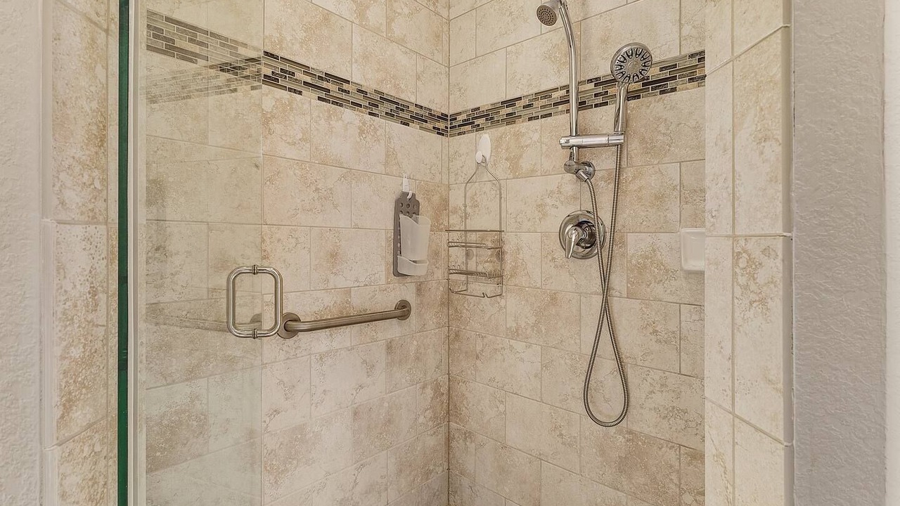 Photo of Bathroom in Diplomat