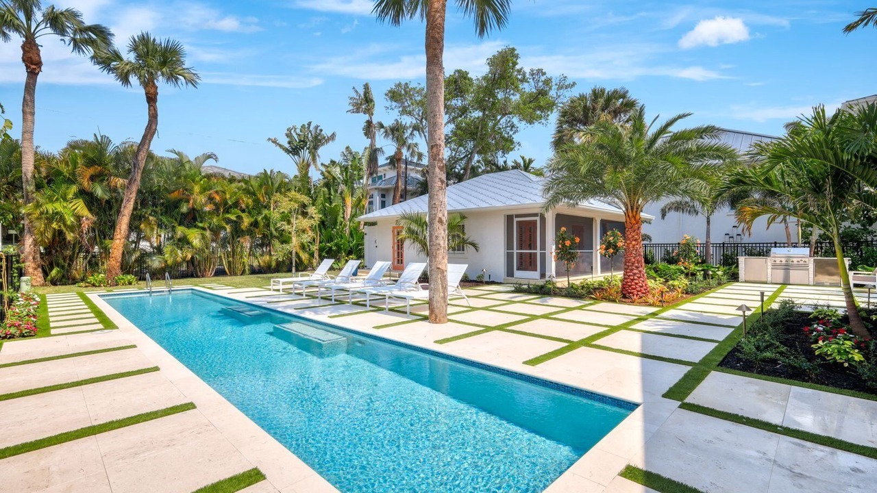 Photo of Outdoor in Old Naples