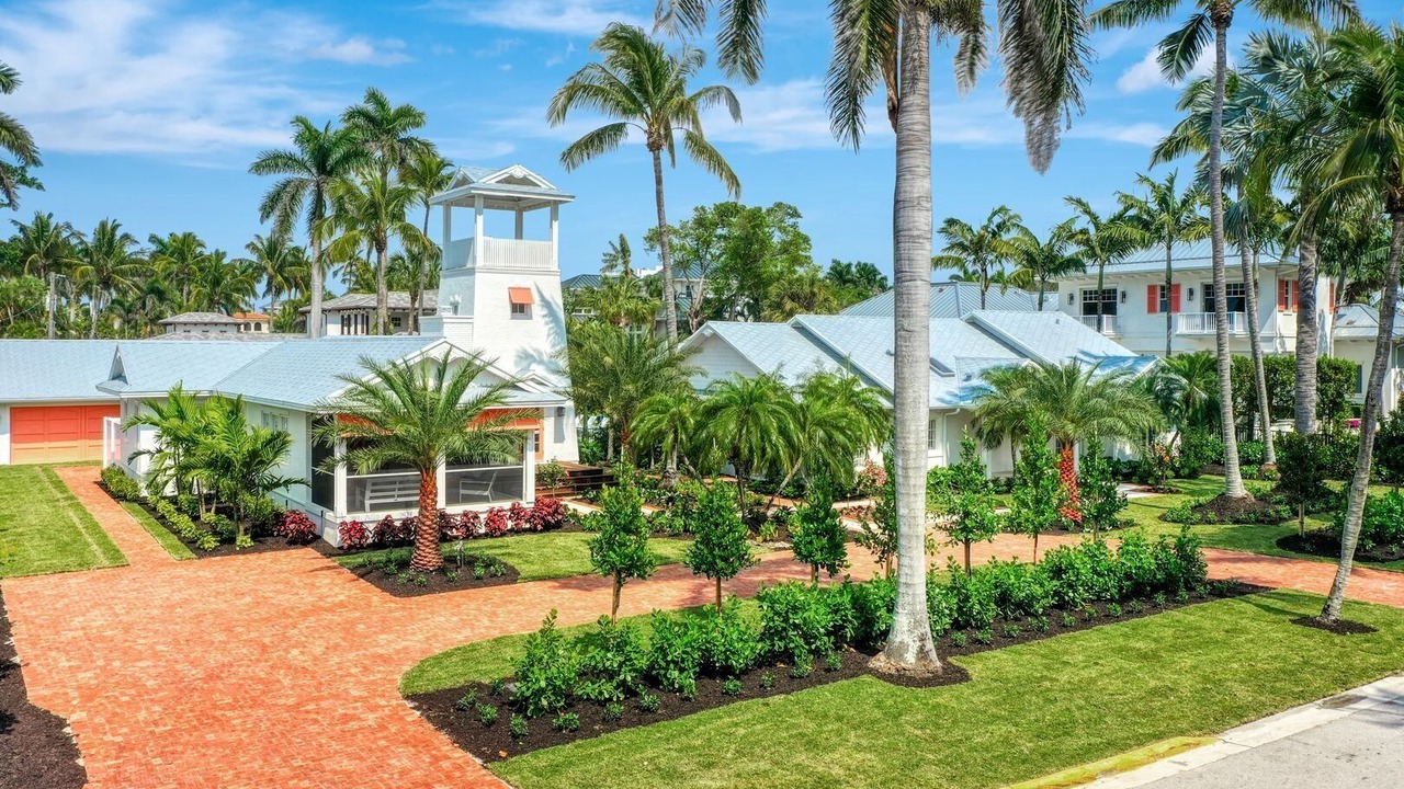 Photo of Outdoor in Old Naples