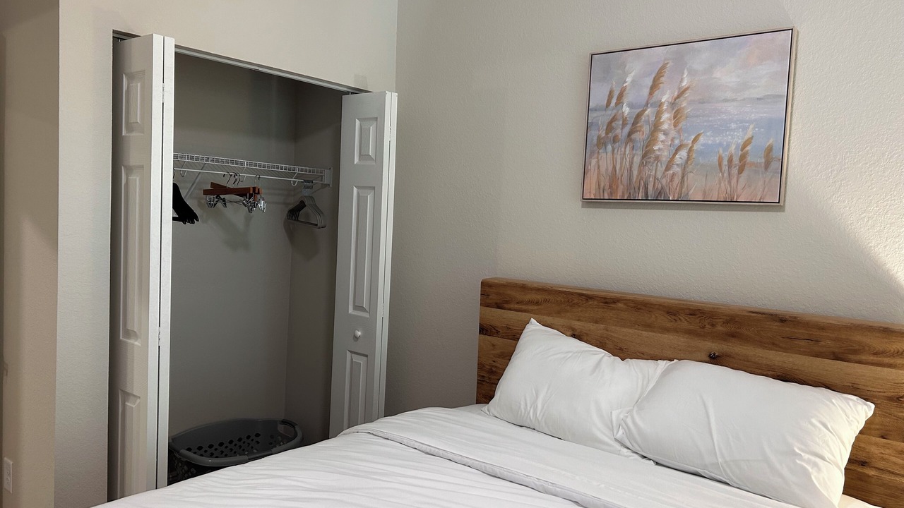 Photo of Bedroom in Sebring
