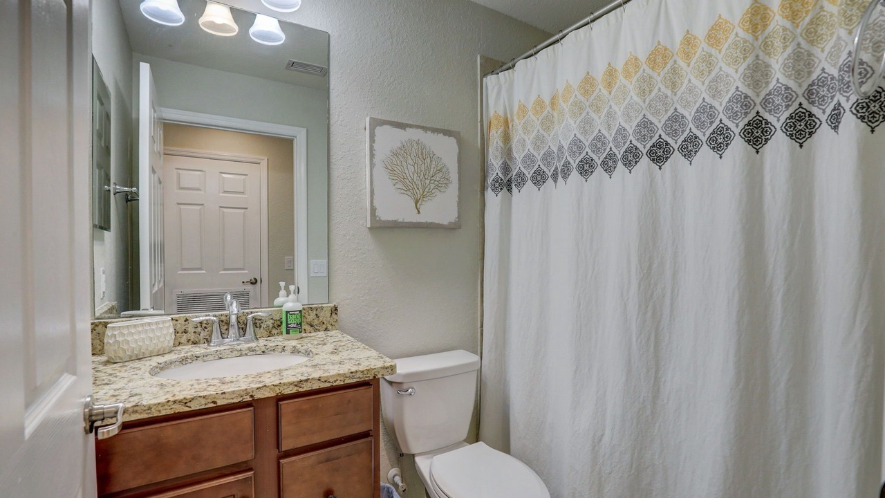 Photo of Bathroom in Lakewood Ranch