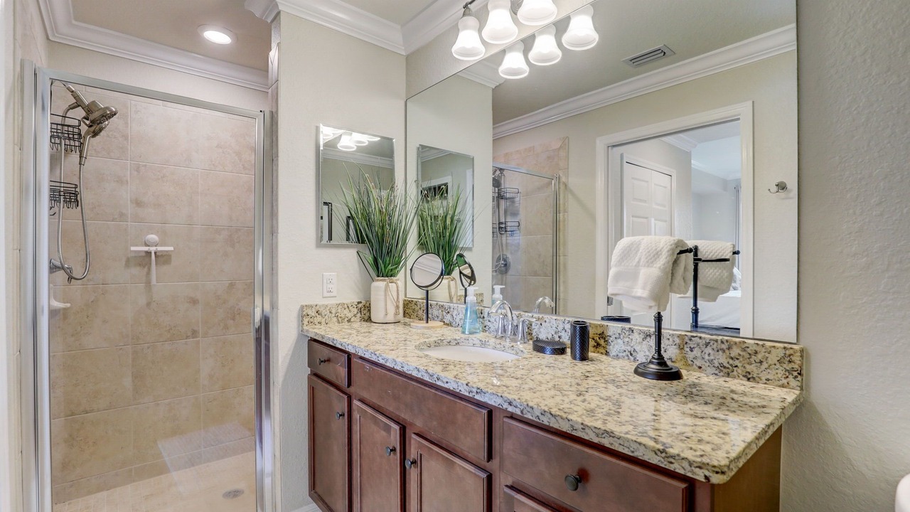 Photo of Bathroom in Lakewood Ranch