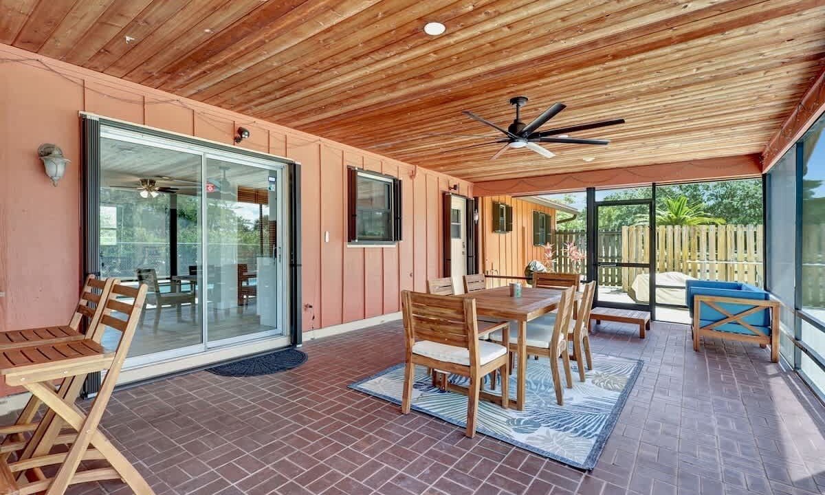 Photo of Outdoor in Lake Worth