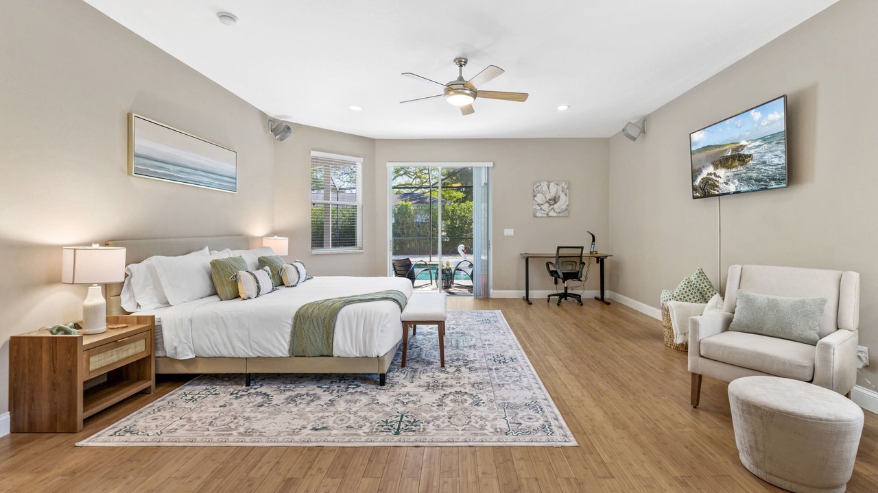 Photo of Bedroom in Barrington Hills