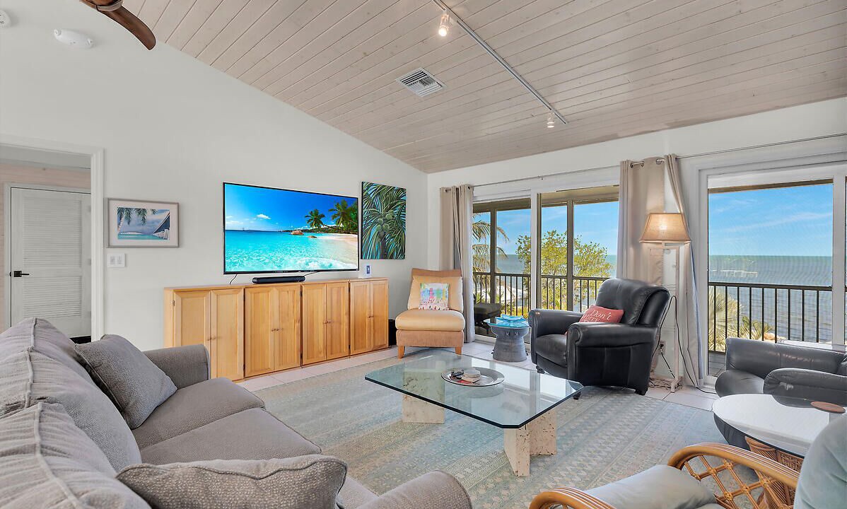 Photo of Livingroom in Marathon