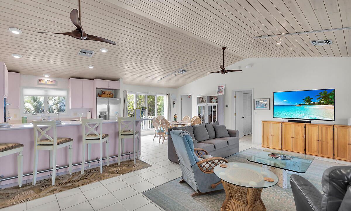 Photo of Livingroom in Marathon
