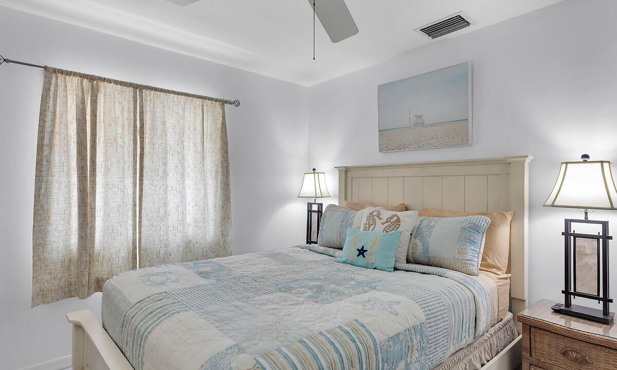 Photo of Bedroom in Marathon