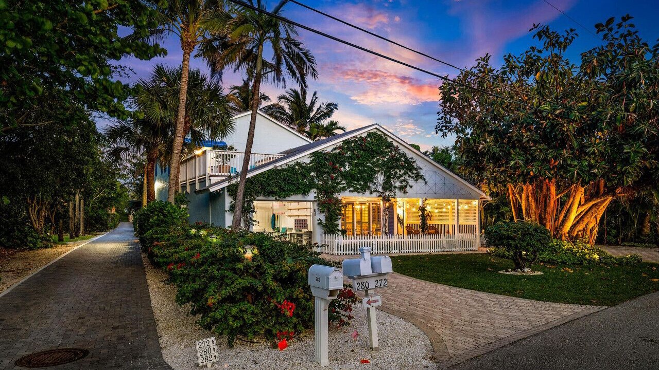 Photo of Outdoor in Juno Beach